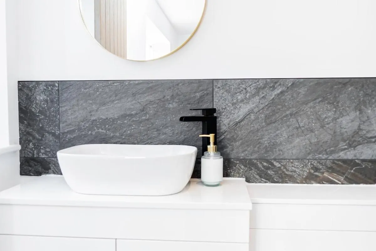 Dom wakacyjny Luxury Home With Parking Near Everything! Netflix, Pool, Gaming - Long Stay Savings - Perfect For Nhs, Contractors, Relocators Cardiff